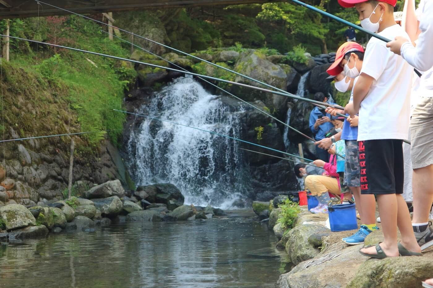 Shiraito Falls Fureai-no-Sato: Yamame Fishing Festival, 白糸の滝やまめ釣り祭り
