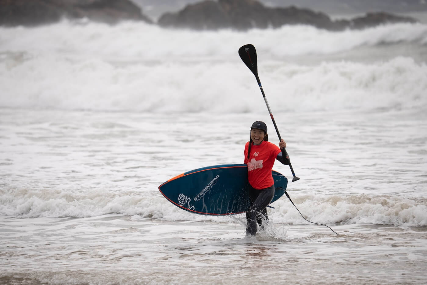 SURFER GIRL SURFING CONTEST 2025